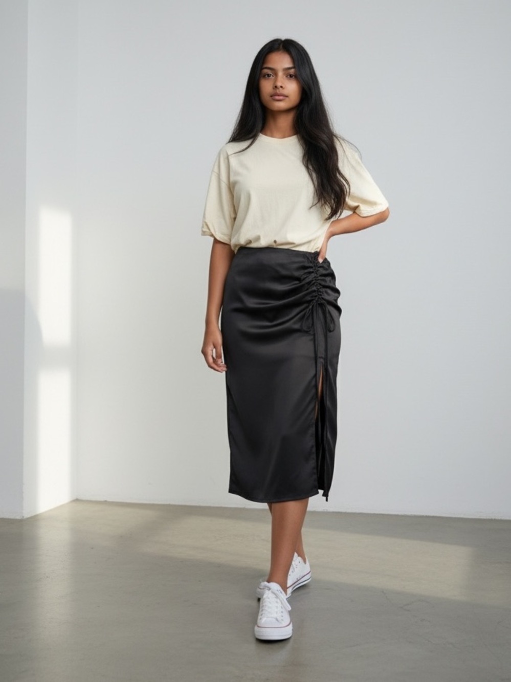 Abercrombie & Fitch black high slit midi skirt with side ruching Size XS